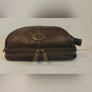 FOSSIL BROWN LEATHER TOILETRY BAG
